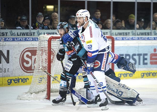 Andreas Kristler (EHC Liwest Black Wings Linz), Yann Sauve (EC Panaceo VSV),  EHC Liwest Black Wings Linz vs EC Panaceo VSV