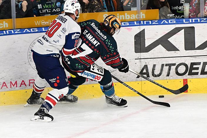 Gleason Fournier (Hydro Fehervar AV 19), Shawn St.Amant (Steinbach Black Wings Linz), Steinbach Black Wings Linz vs Hydro Fehervar AV19, Weihnachtstrikot ICE Eishockey Liga, Linz AG Eisarena