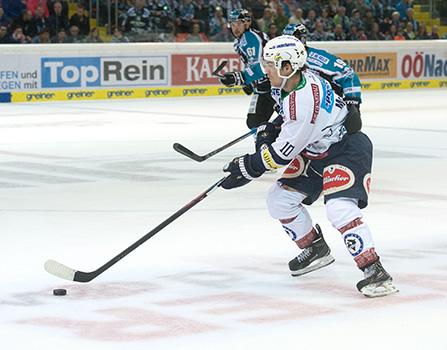 Brock McBride (ECVSV), EHC Liwest Black Wings Linz vs EC VSV