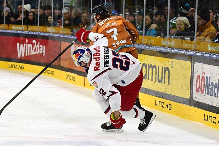 Dennis Robertson (EC Red Bull Salzburg), Brian Lebler (Steinbach Black Wings Linz), 30. Runde ICE, Steinbach Black Wings Linz vs EC Red Bull Salzburg, Linz AG Eisarena 