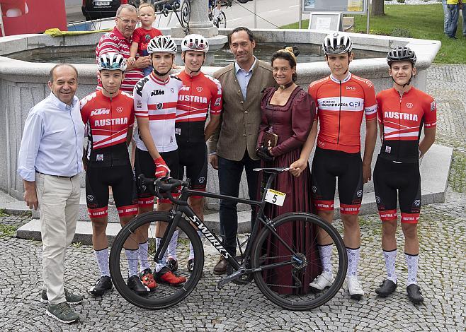 Start in Bad Wimsbach 3. Etappe Bad Wimsbach - Gmundner Berg, OberÃ¶sterreich Junioren Rundfahrt