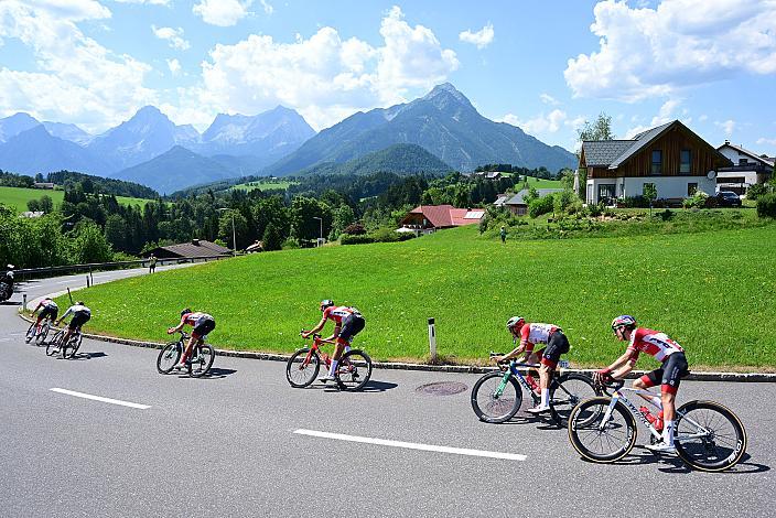  Im Roten Lidl - Trikot des Gesamtführenden der Lidl Tour of Austria Gregor Mühlberger, 4. Etappe von Steyr nach Steyr, 170,5km, Tour of Austria