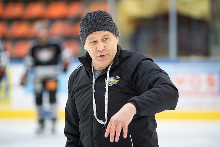 Head Coach Raimo Summanen (Steinbach Black Wings Linz) Steinbach Black Wings Linz 