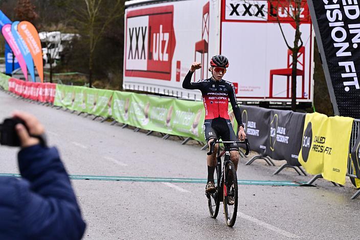 Sieger Karel Dvoracek (CZE, Prodoloi Racing Team)  Junioren, Juniorinnen, 4.Radquerfeldein GP um das Sportzentrum Gunskirchen, Rad Cyclo Cross,