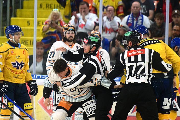 Emilio Romig (Steinbach Black Wings Linz) Testspiel, Steinbach Black Wings Linz vs HC Motor Ceske Budejovice , Linz AG Eisarena 