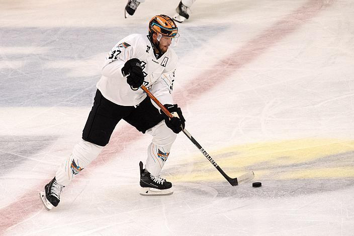 Andreas Kristler (Steinbach Black Wings Linz) Steinbach Black Wings Linz vs Olimpija Ljubljana,  WIn2day ICE Hockey League