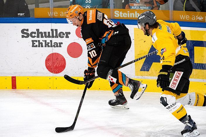 Andris Dzerins (Steinbach Black Wings Linz), Michael Caruso (HC Pustertal Wölfe) Steinbach Black Wings Linz vs HC Pustertal Wölfe, bet-at-home ICE Hockey League