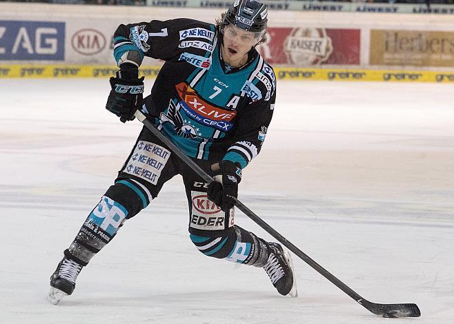 Brian Lebler (EHC Liwest Black Wings Linz)  EHC Liwest Black Wings Linz vs EC Red Bull Salzburg, Platzierungsrunde