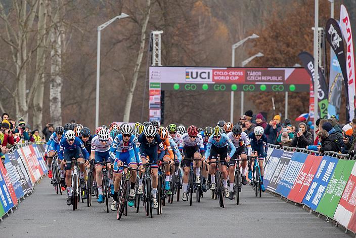 Start zum Rennen der Junioren, UCI Cyclocross World Cup, Tabor CZ 