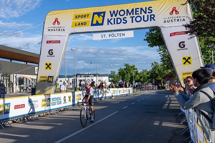 Etappensiegerin Katarzyna Wilkos (POL, Mat Atom Dewelopment) 30.05.2024 Rad 1b Etappe Sportland NOE WOMENS  KIDS Tour