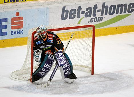 Alex Westlund, Tormann, Liwest Black Wings Linz 