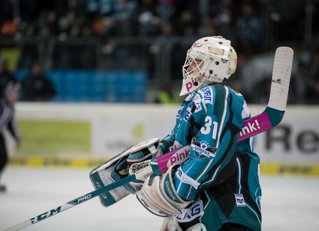 Tormann Florian Janny (EHC Liwest Black Wings Linz) EHC Liwest Black Wings Linz vs HDD Olimpija Ljubljana 