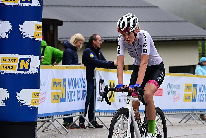 3. Platz Amelie Cooper (GBR, Union Raiffeisen Radteam Tirol) 02.06.2024. 4. Etappe, Waidhofen an der Ybbs. - Hochkar,  Sportland NOE WOMENS  KIDS Tour