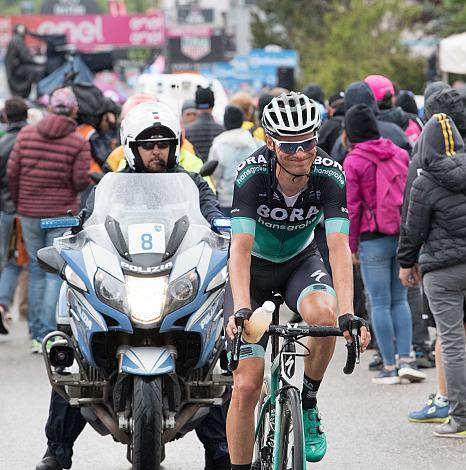 Felix Grossschartner (AUT, Bora - Hansgrohe) im Ziel in Sappada, Tolmezzo -  Sappada 176km