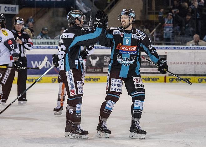 Stefan Gaffal (EHC Liwest Black Wings Linz), Rick Schofield (EHC Liwest Black Wings Linz) feiern, EHC Liwest Black Wings Linz vs Dornbirn Bulldogs