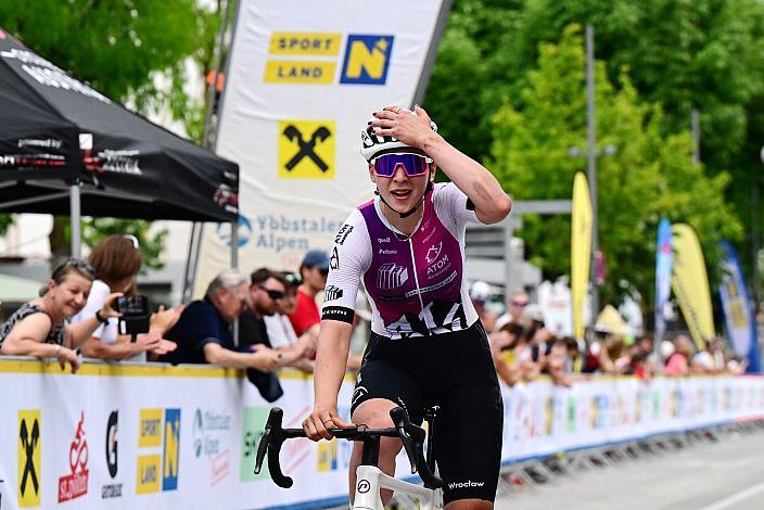 Etappensiegerin Maja Tracka (POL, AT Atom Deweloper Wroclaw)  Amstetten-Amstetten, Sportland NÖ women tour