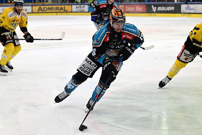 Ken Ograjensek (Steinbach Black Wings Linz)  Win2Day ICE Hockey League,  Steinbach Black Wings Linz vs Spusu Vienna Capitals,  Linz AG Eisarena 