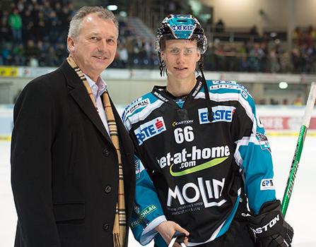 Spieler des Abends Stefan Gaffal (EHC Liwest Black Wings Linz), EHC Liwest Black Wings Linz vs Dornbirner Eishockey Club
