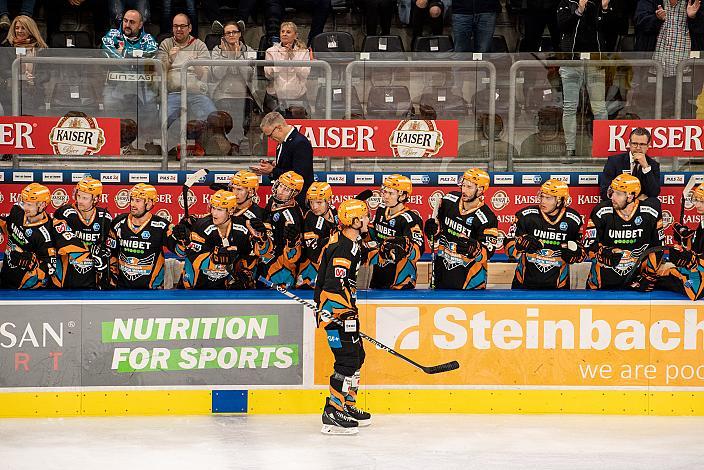 Brian Lebler (Steinbach Black Wings Linz) feiert das Tor zum 3 zu3 Steinbach Black Wings Linz vs Spusu Vienna Capitals, bet-at-home ICE Hockey League