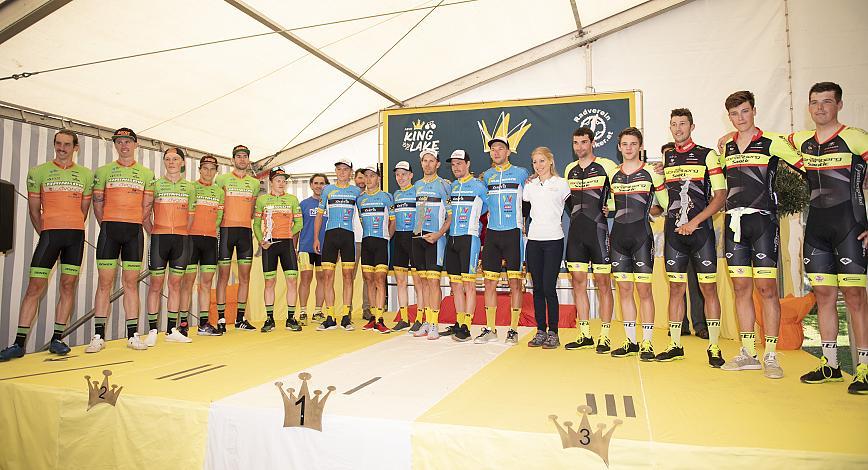 Die Siegerteams der Bundesliga v.l. 2. Team Hrinkow Advarics Cycleang , Sieger Team Felbermayr Simplon Wels , 3. Platz Team Vorarlberg  Team Zeitfahren, King of the Lake 