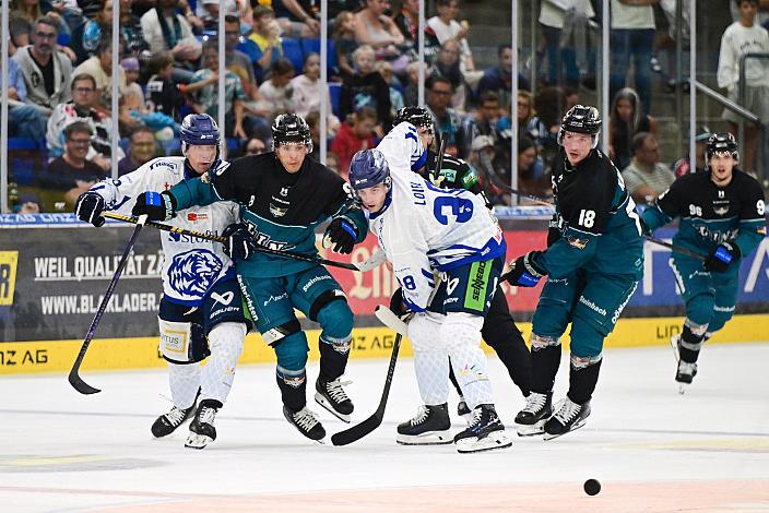 Emil Romig (Steinbach Black Wings Linz), Stefan Loibl (Straubing Tigers), Lukas Kainz (Steinbach Black Wings Linz), Testspiel Steinbach Black Wings Linz vs Straubing Tigers, Linz AG Eisarena 