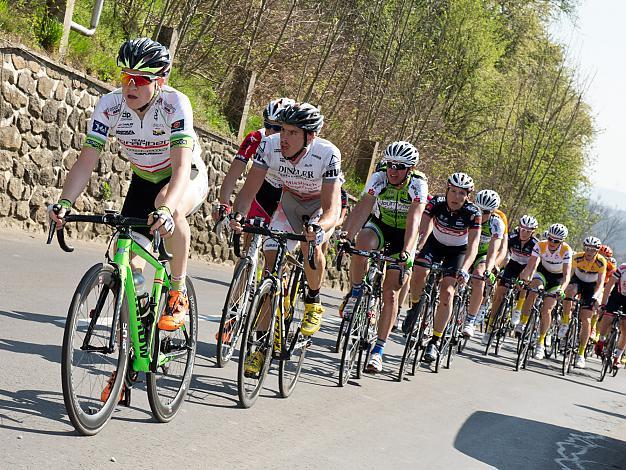 Dominik Hrinkow, Team Vorarlberg, an der Spitze des Feldes.