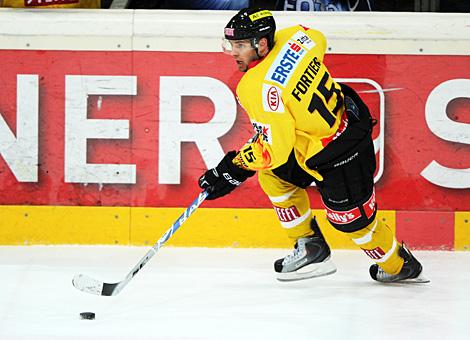 #15 Francois Fortier, Stuermer, Vienna Capitals; Vienna Capitals vs. Liwest Black Wings 