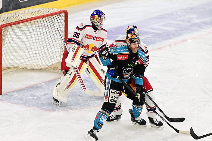 Tormann Atte Tolvanen (EC Red Bull Salzburg), Sean Collins (Steinbach Black Wings Linz)  Win2Day ICE Hockey League,  Steinbach Black Wings Linz vs EC Red Bull Salzburg,  Linz AG Eisarena 