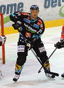 #29 Markus Matthiasson, Stuermer, EHC Liwest Black Wings Linz