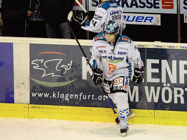 Danny Irmen (Liwest Black Wings Linz) und (EC KAC), EC KAC vs EHC Liwest Black Wings Linz, Spiel 6, Play-Offs, Semifinale 