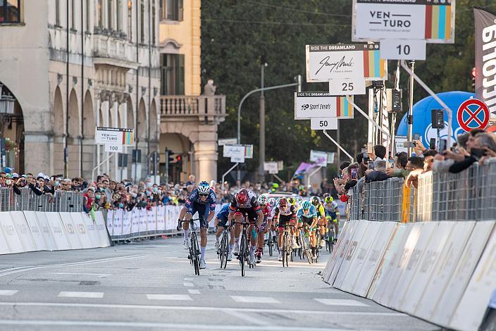 Sieger Xandro Meurisse (BEL, Alpecin.Fenix), Matteo Trentin (ITA, UAE Team Emirates)  Giro del Veneto UCI 1.1