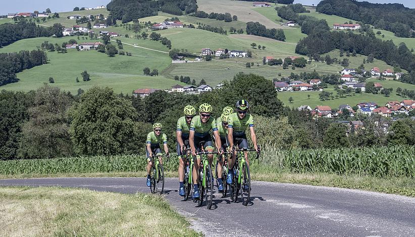 Daniel Eichinger (AUT, Hrinkow Advarics Cycleang Team), Michael Konczer (AUT, Hrinkow Advarics Cycleang), Rennrad in Oberösterreich, Team Hrinkow Advarics Cycleang,  Hrinkow Rennrad