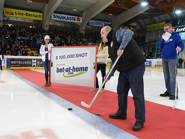 Die Teilnehmer am 100.000 Dollar Shot,  EHC Liwest Black Wings Linz vs KHL Medvescak Zagreb