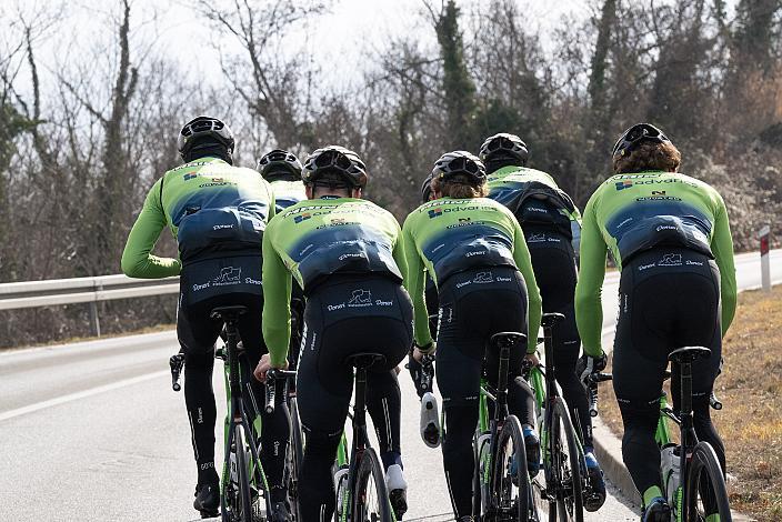 Trainingscamp Porec, Kroatien, Team Hrinkow Advarics Cycleang, UCI Continental Team, 