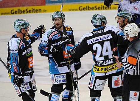 Adrian Veideman, Linz erzeilt das 1 zu 1, Straubing Tigers vs. Liwest Black Wings Linz