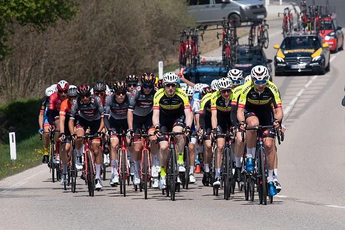 Maximilian Kuen (AUT, Team Vorarlberg) an der Spitze des Feldes, Elite Herren, 69. Kirschblütenrennen Wels, Oberösterreich 