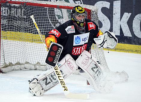 Torwart Adam Hauser, Vienna, EC Red Bull Salzburg vs. EV Vienna Capitals, Semifinale Spiel 3 