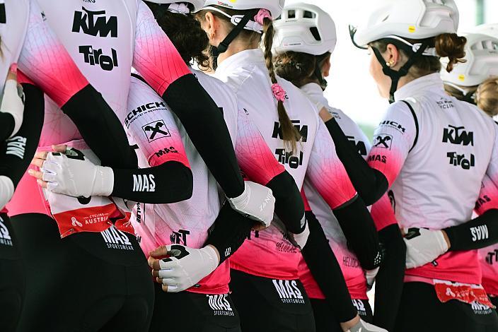  Tirol Woman Cycling Team,.  65. Rad Saison Eroeffnungsrennen Leonding