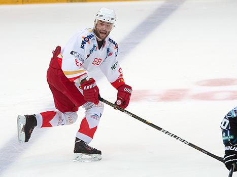 Justin Keller, Bozen, EHC Liwest Black Wings Linz vs HCB Suedtirol