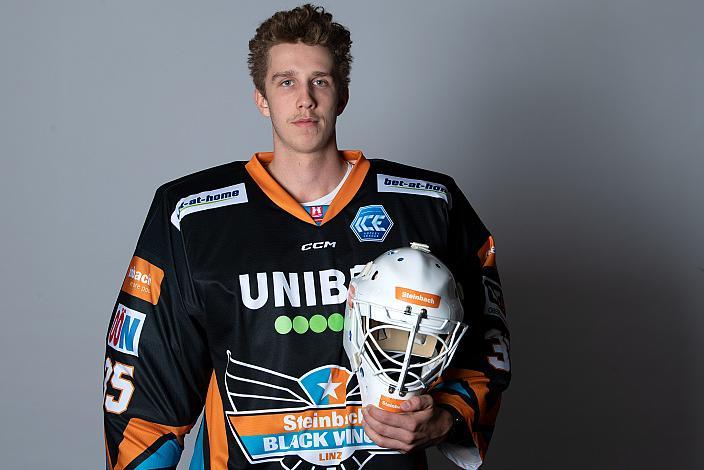 Tormann Luca Egger (Steinbach Black Wings Linz) Steinbach Black Wings Linz, bet-at-home ICE Hockey League