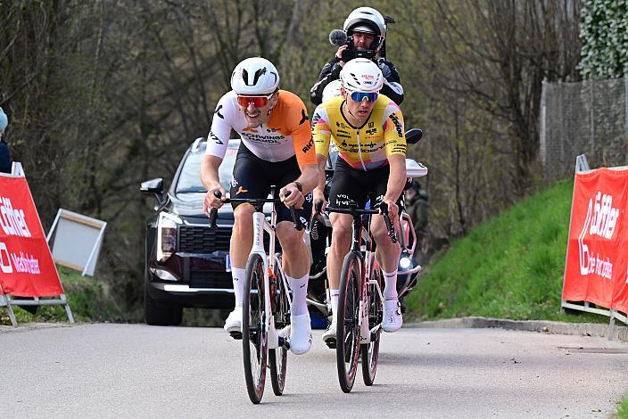 v.l. Maximilian Schmidbauer (AUT, Schwingshandl Intralogistics), Tobias Nolde (GER, Team Vorarlberg)  65. Rad Saison Eroeffnungsrennen Leonding