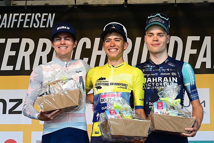 Podest Gesamt 2. Platz Gavin Sherry (USA, Team USA), Im Gelben Trikot des Gesamtsiegers  Henrique Ribeiro Bravo (BRA, Soudal - Quickstep Devo Team), 3. Platz Kasper Borremans (FIN, Bahrain Victorious Development Team)  4. Etappe Aigen - Schlägl Aigen - Schlägl, Oberösterreich Rundfahrt