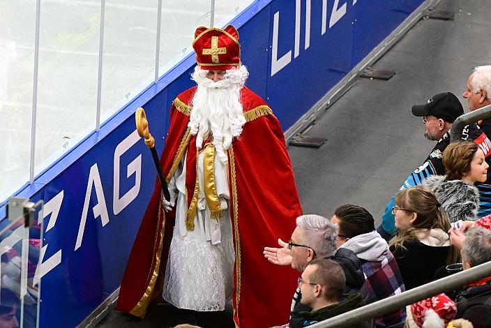 Der Nikolaus in der Linzer Eishalle,  28. Runde ICE, Steinbach Black Wings Linz vs HC Falkensteiner Pustertaler Wölfe, Linz AG Eisarena 