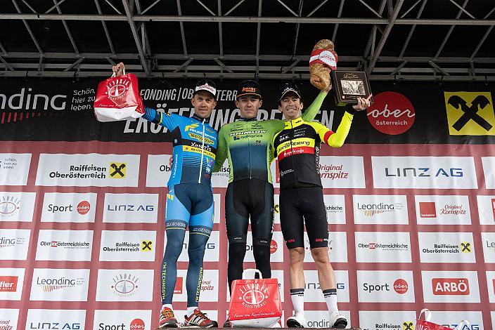 Das Podest v.l. 2. Platz Riccardo Zoidl (AUT, Team Felbermayr Simplon Wels), SiegerRiccardo Verza (ITA, Hrinkow Advarics), 3. Platz Antoine Berlin (MCO, Team Vorarlberg), Herren Elite, U23, Radliga, 62. Radsaison-Eröffnungsrennen Leonding, Oberösterreich 