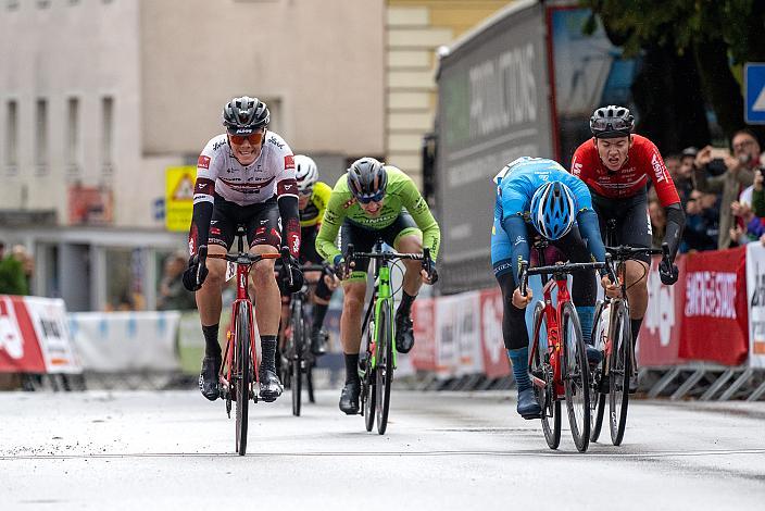 v.l. Emanuel Zangerle (AUT, Tirol KTM Cycling Team), Rainer Kepplinger (AUT, Hrinkow Advarics), Mario Gamper (AUT, Team Felbermayr Simplon Wels) , Philipp Hofbauer (AUT, WSA KTM Graz pb Leomo), Sprint Radsport, Herren Radliga, Kufstein, Tirol, Radliga Finale 2022 