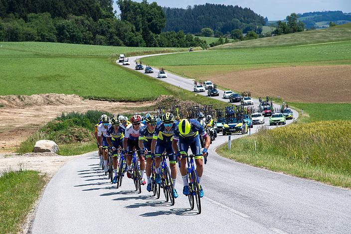 Team Elkov Kasper (CZE) an der Spitze des Feldes, Eferding - Niederkappel,  Int. Raiffeisen Oberösterreich Rundfahrt UCI Kat. 2.2