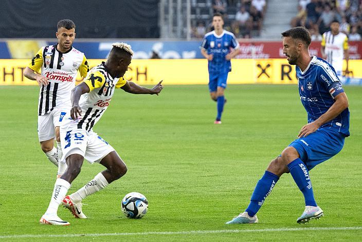 Moses Usor (LASK), Fabio Strauss (FC Blau-Weiß Linz) Raiffeisen Arena, Linz auf der Gugl, Admiral Bundesliga, 2023 - 2024