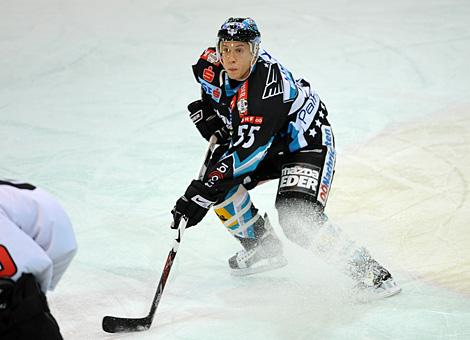 #55 Robert Lukas, Verteidiger, EHC Liwest Black Wings Linz