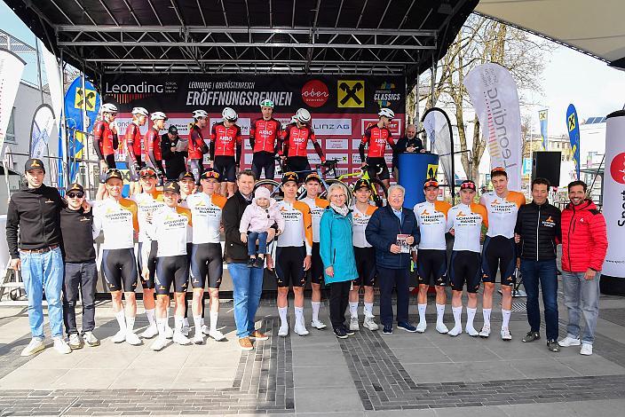 Das Team Schwingshandl Intralogistics (AUT) 65. Rad Saison Eroeffnungsrennen Leonding