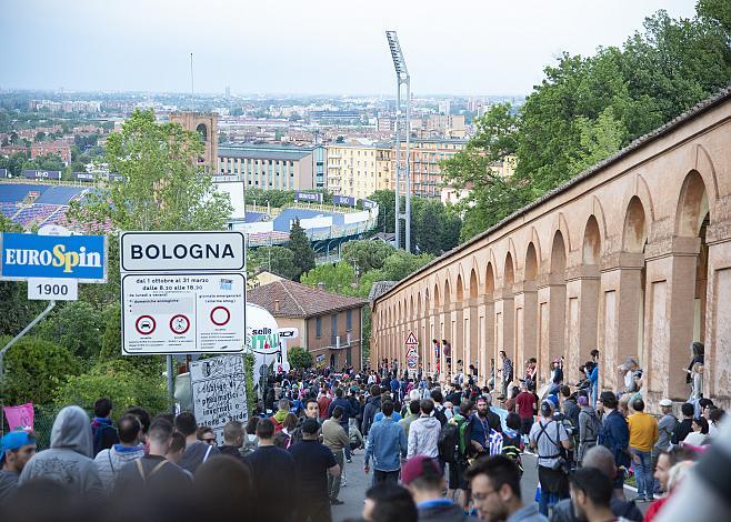 Giro, Giro d Italia, Bologna